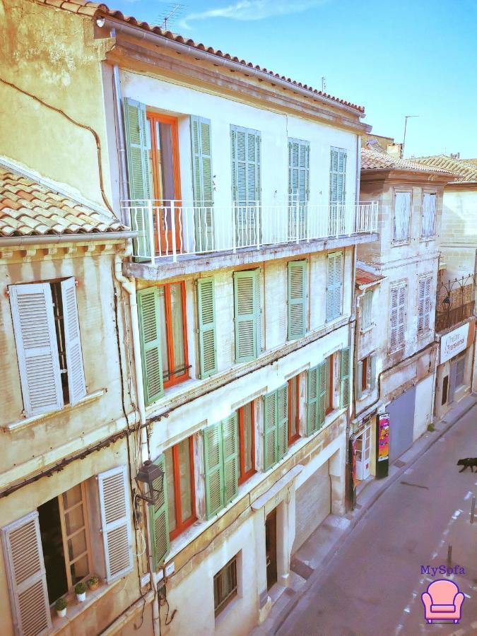 Studio Intra-Murros "Le Nid" Avignon Exterior foto